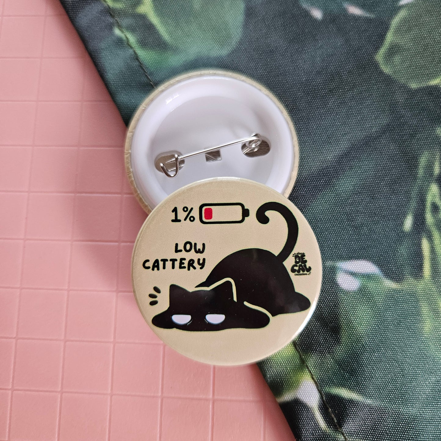 Low Cattery Button Badge