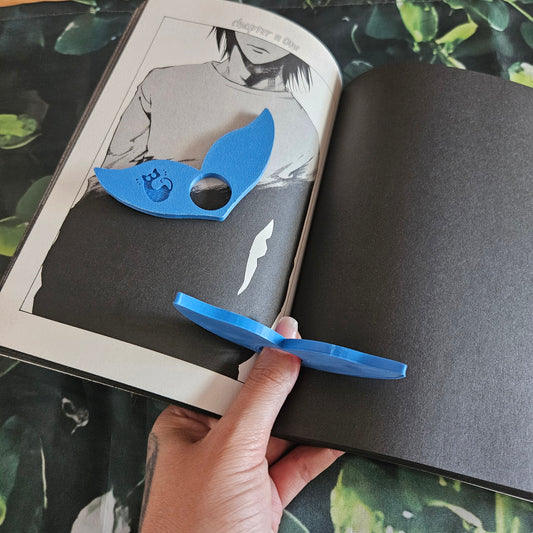 Whale Tail Page Holder